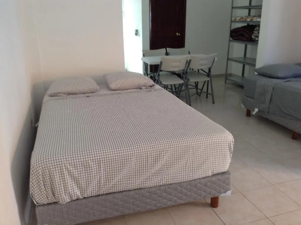 Apartmán Roberto Playa del Carmen 0*,