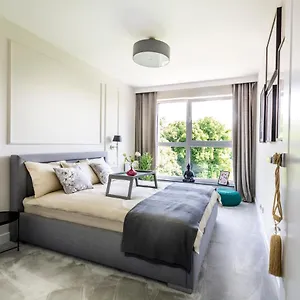 https://old-town-viu-park-free-parking.gdanskhotel.org