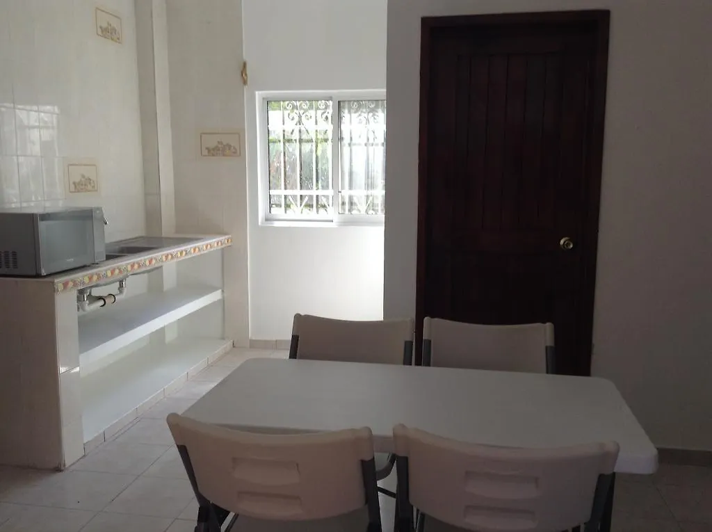 Appartamento Roberto Playa del Carmen 0*,  Messico