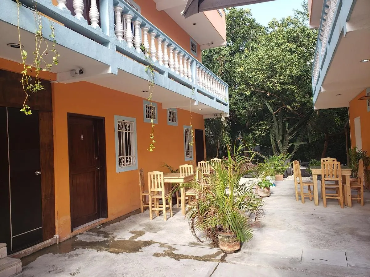 Roberto Apartman Playa del Carmen
